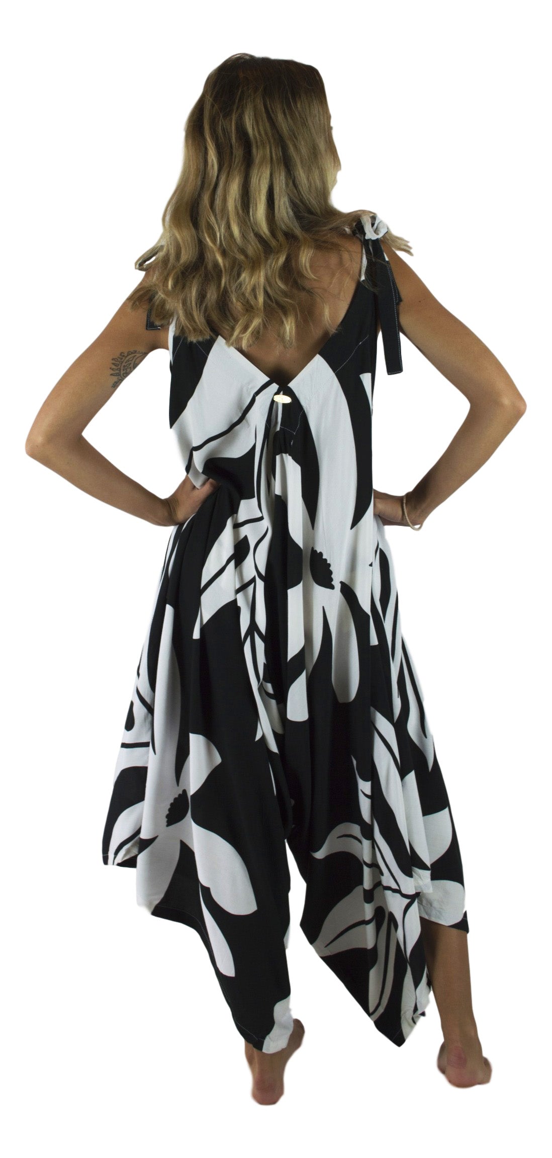 Bali Jumper - BJ-10-TL - Black and White Tiare, Tie Strap