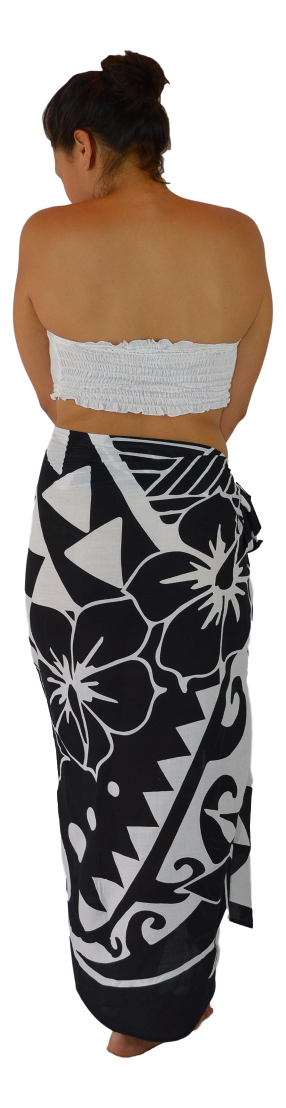 Sarong HWNH-10-F - Tribal Hibiscus Black & White