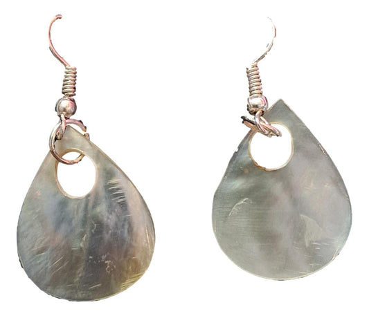 Shell Earrings – JE-OLIVIA- Natural Oyster Shell Teardrop